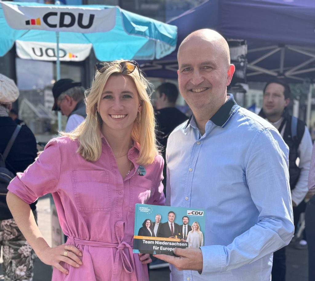 Citystände der CDU Hannover mit Karoline Czychon und Frank Laske zur Europawahl